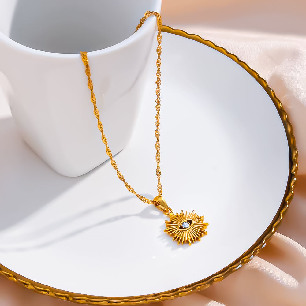 Sun Amulet choker with natural aventurine stone plated in 18k gold