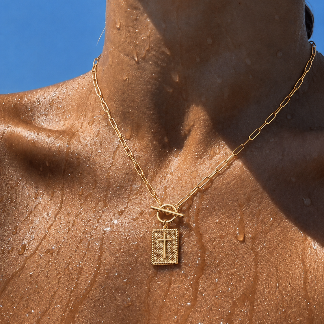 Colgante Altaris, Cruz 18K