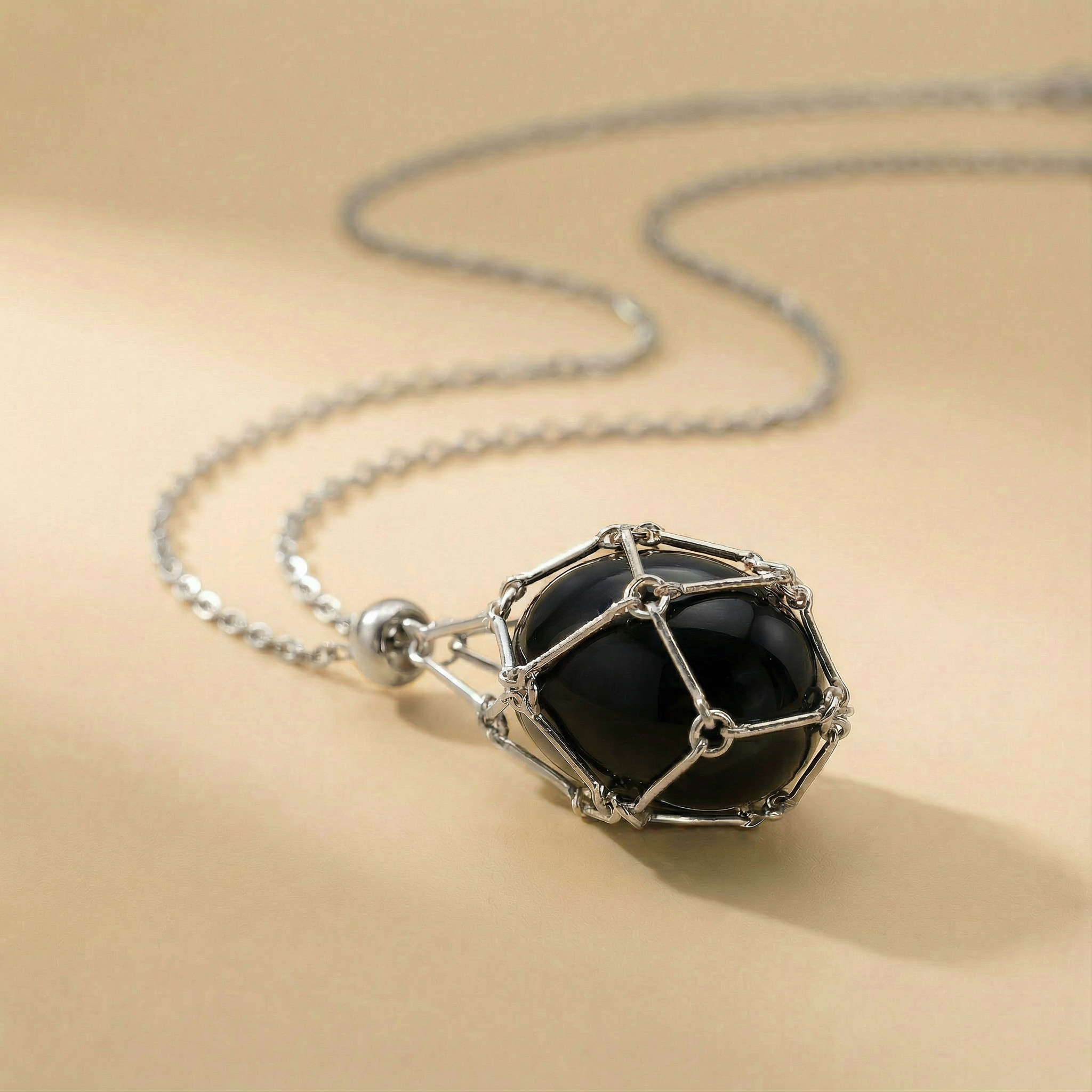 TIGER EYE PENDANT WITH LEATHER CHAIN (black)
