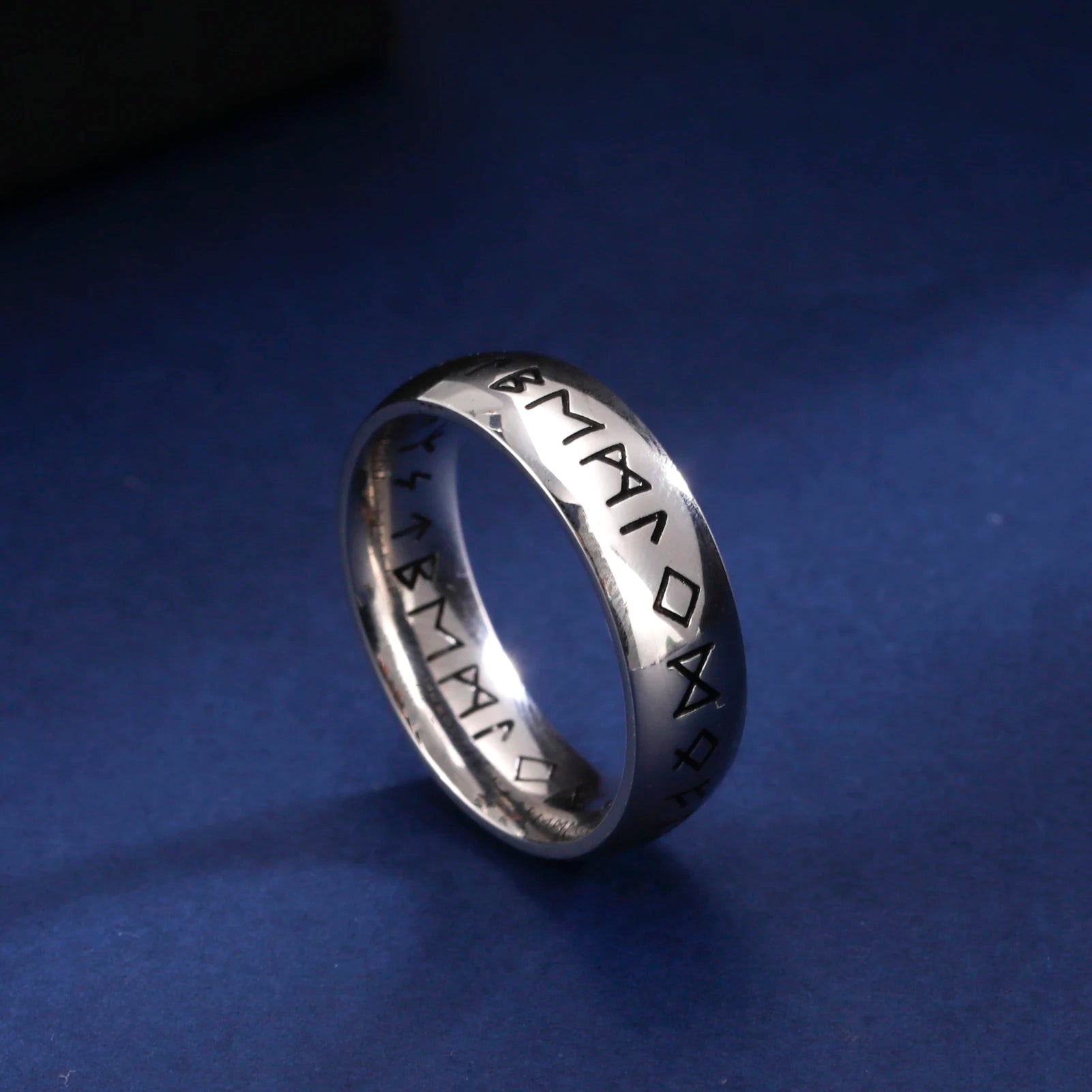 MYSTIQUE RING VIKING RUNES (NORTH STYLE) Stainless steel