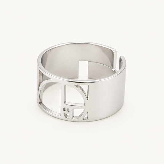 Fibonacci Ring