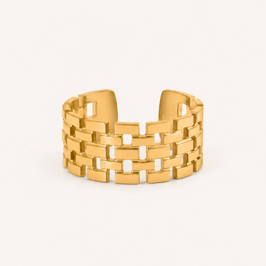 Alia Ring
