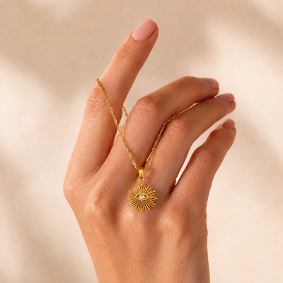 Sun Amulet choker with natural aventurine stone plated in 18k gold 