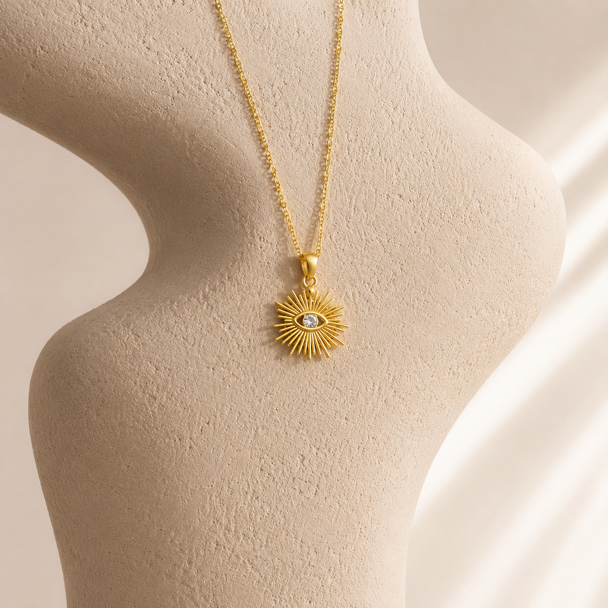 Sun Amulet choker with natural aventurine stone plated in 18k gold 