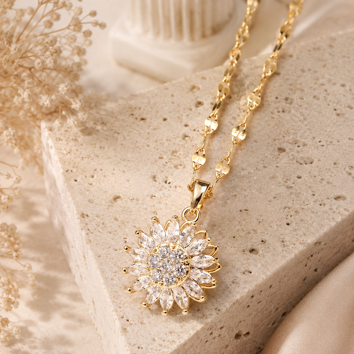 Viana Pendant