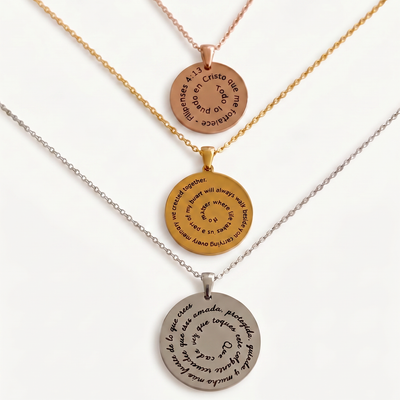Colgante con mensaje escrito en espiral personalizado