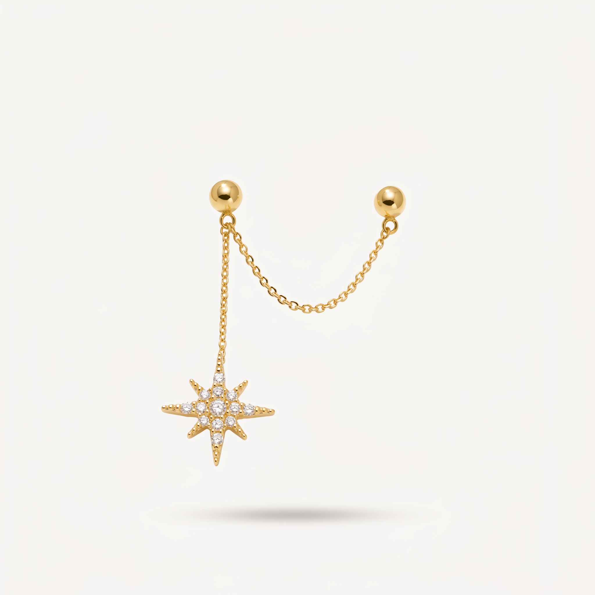 Pendiente Stella bañado en oro 18k
